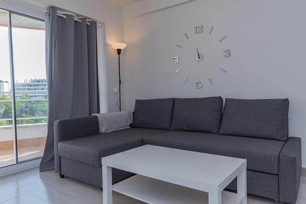 Apartamento En 萨洛 外观 照片