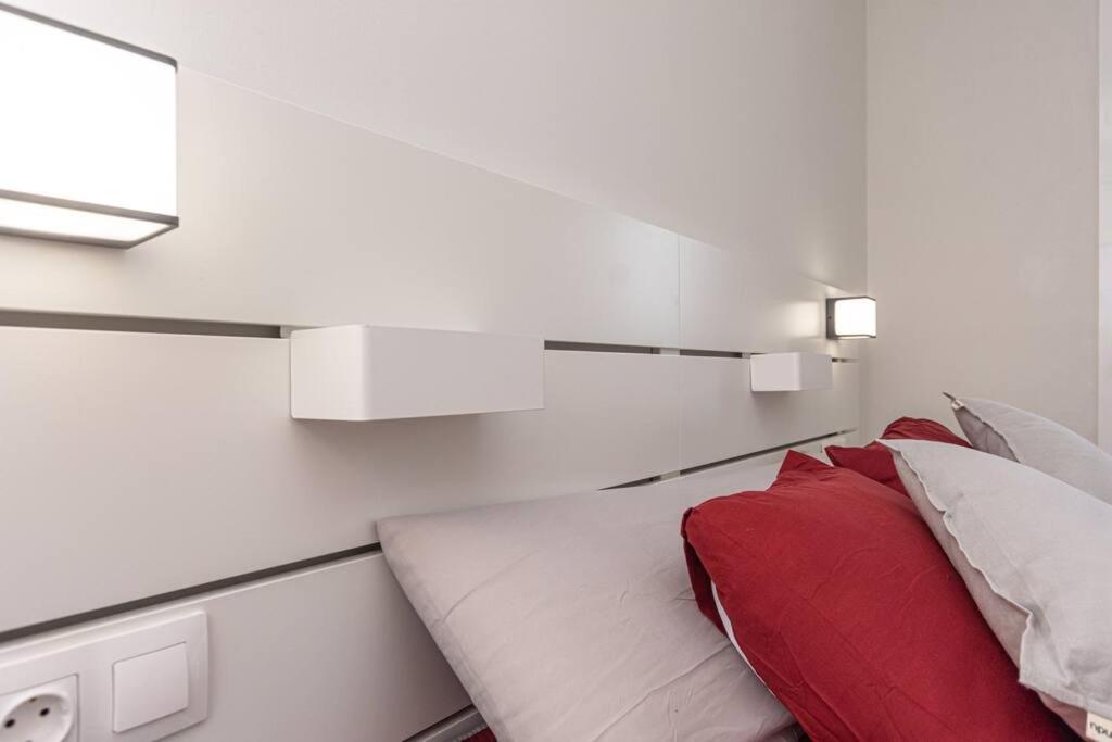 Apartamento En 萨洛 外观 照片